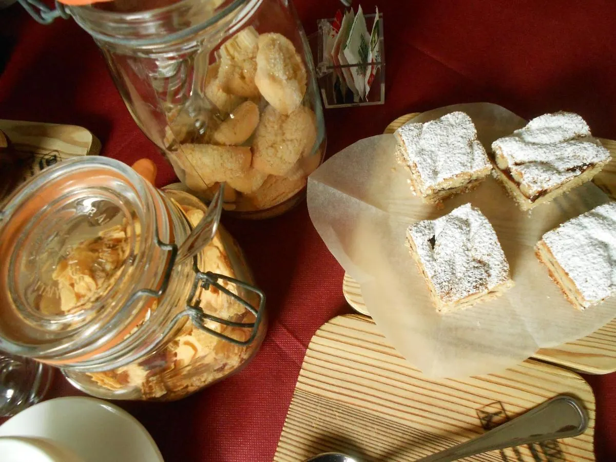 ファームステイ Agriturismo La Casa Nei Boschi Colderu