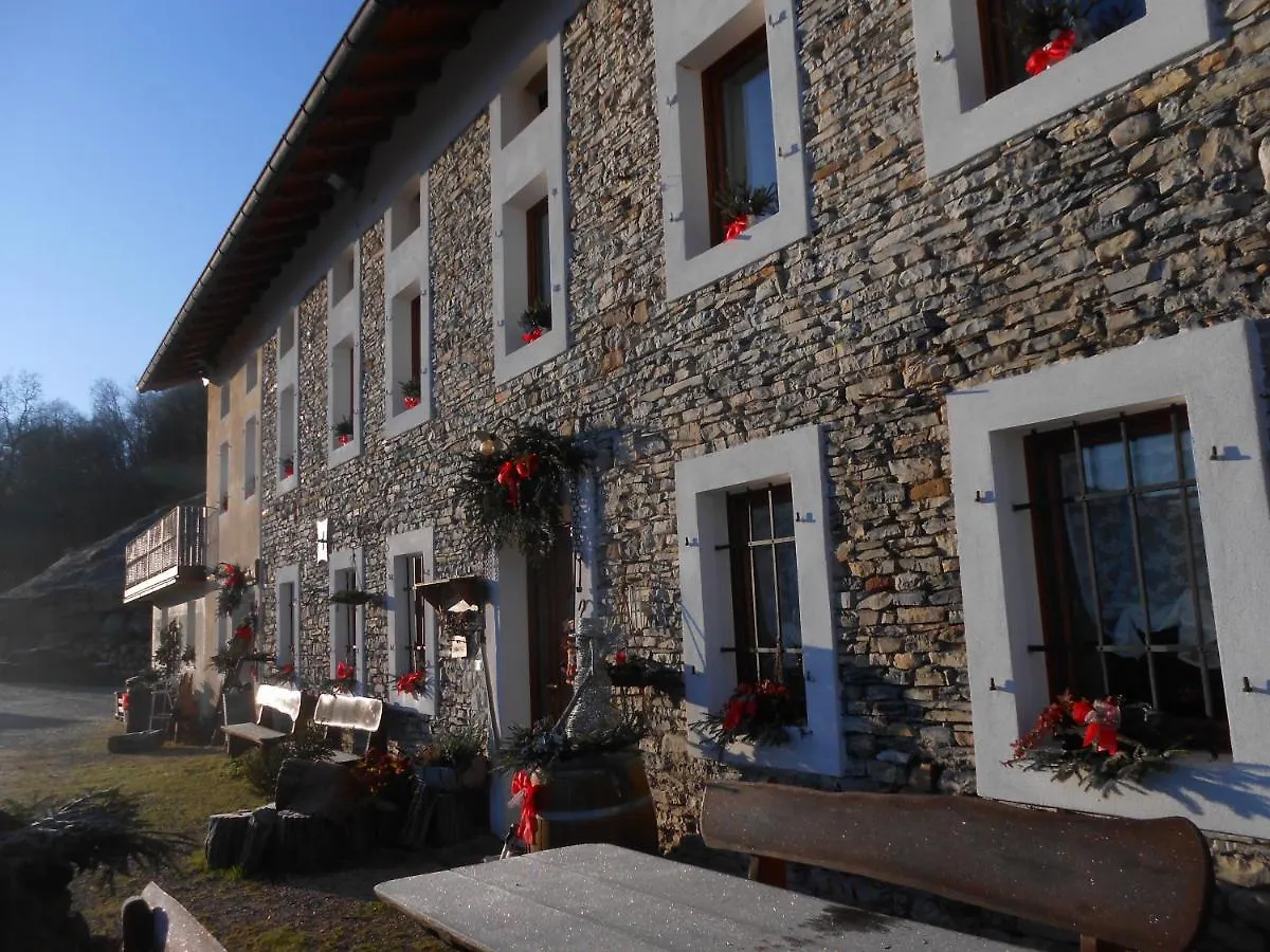 Agriturismo La Casa Nei Boschi Colderu 0*,  イタリア