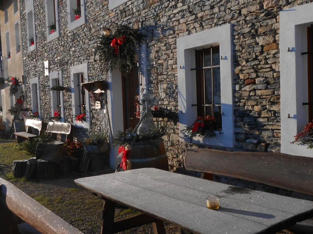Agriturismo La Casa Nei Boschi Colderu Farm stay