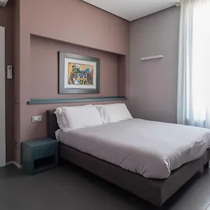 yourelais-pergolesi.hotels-amalfi.com/
